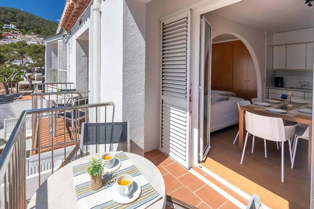 II Apartamento Frente Al Mar En Tamariu Spain